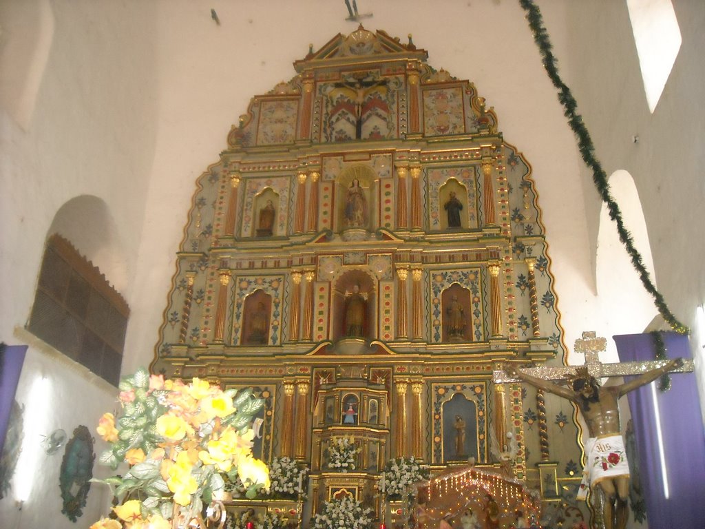 Retablo de la parroquia by Nestor Solis