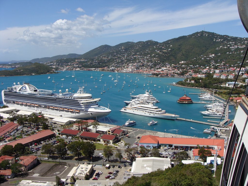 St Thomas Harbour by wolfram