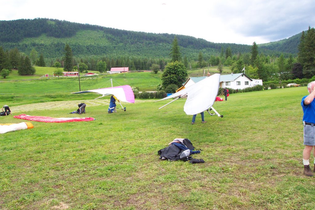 Freedom Flight Park by Stewart Trowsdale