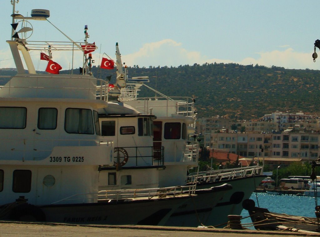 Reşadiye, 33900 Taşucu/Silifke/Mersin, Turkey by Eva Kraychek