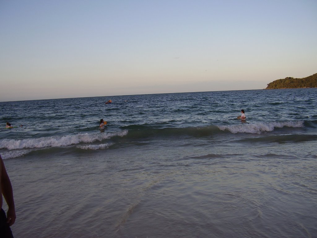 Praia de bombinhas by silvério