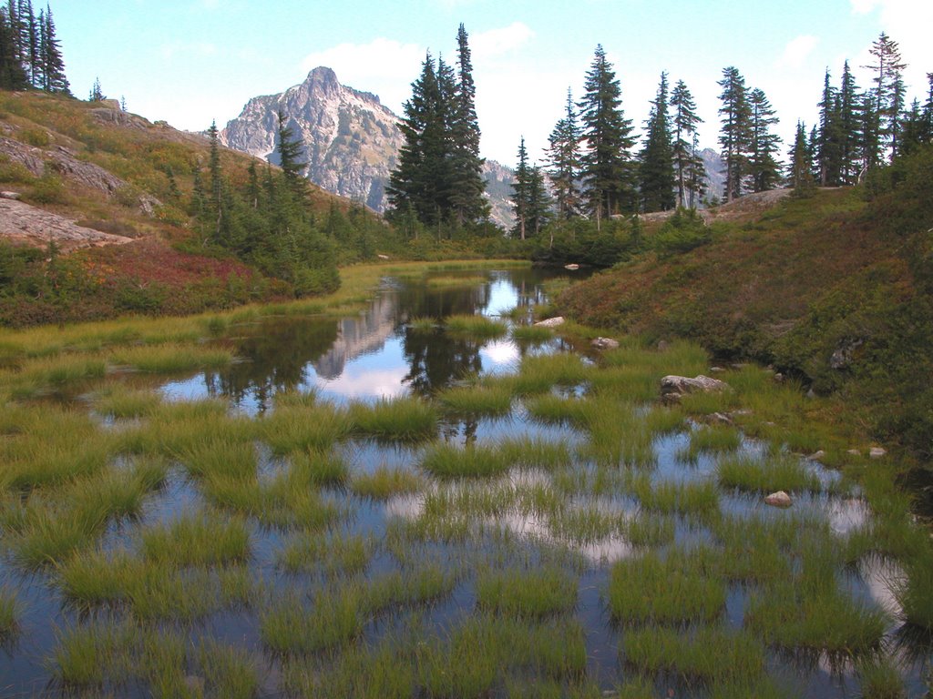 Rampart Ridge Pond by hexamer01