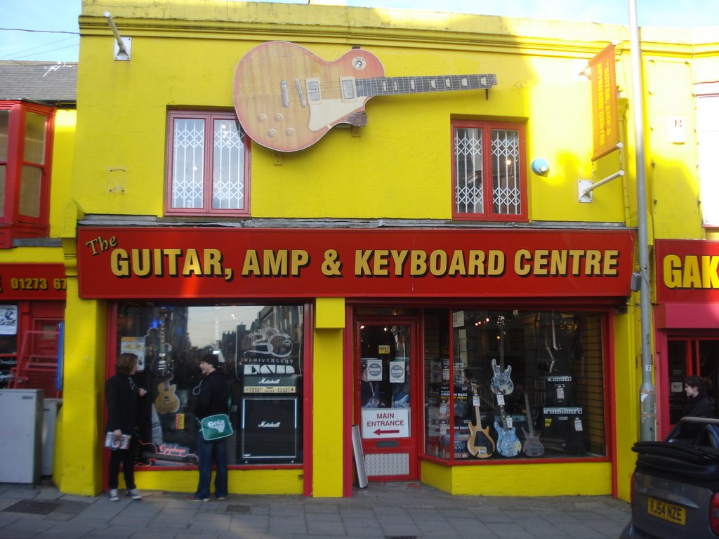 Guitars shop by nocciolina