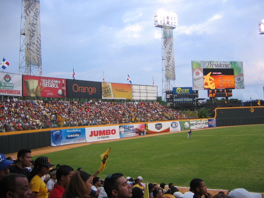 ESTADIO DE LAS AGUILAS DEL CIBAO by PETERCORNELL21