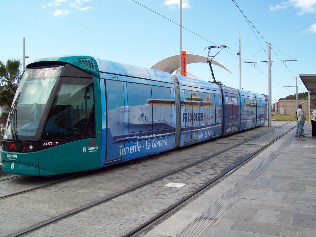 Tram at Santa Cruz by Alastair Anderson