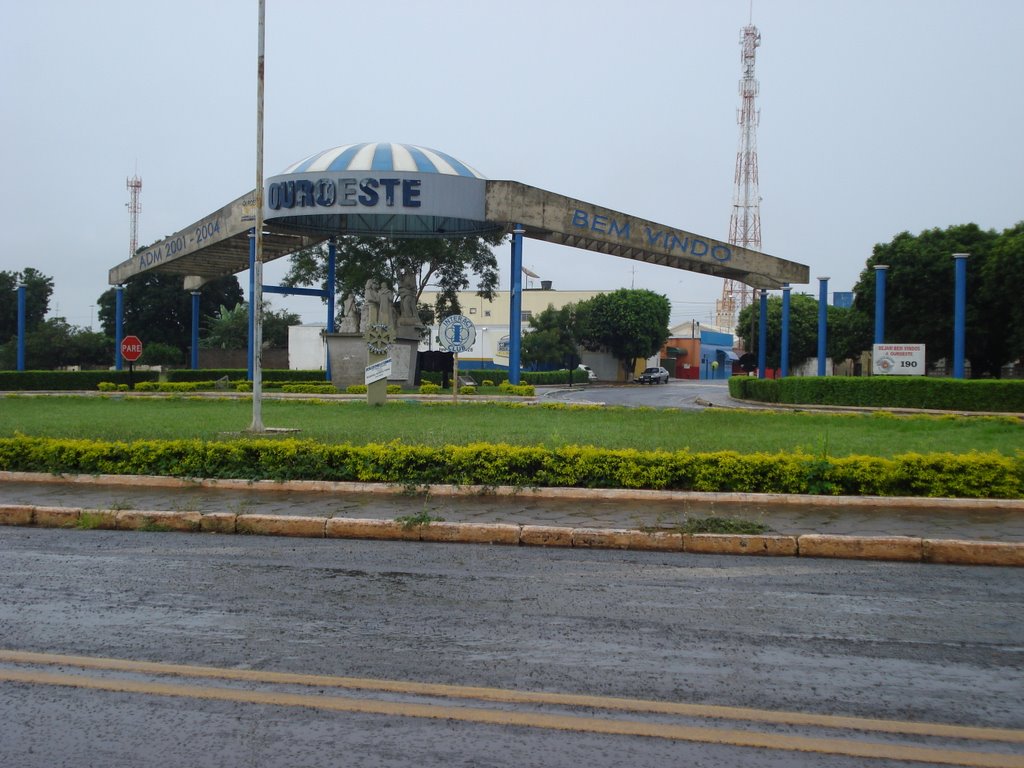 Portal de Ouroeste-SP by José Bento Chimello