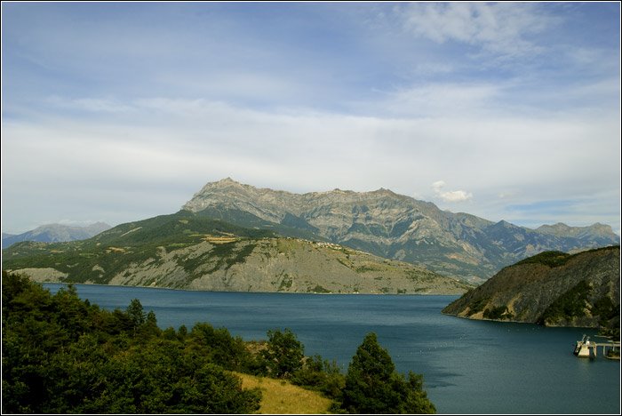 Serre-Ponçon by Olivier Mondet