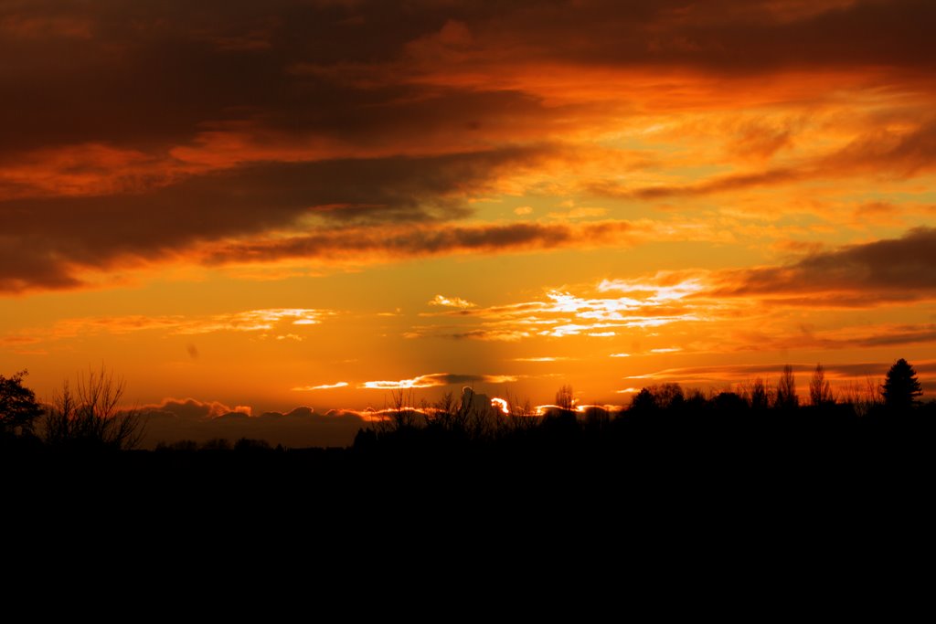 Zonsondergang Roncq by R.Muller