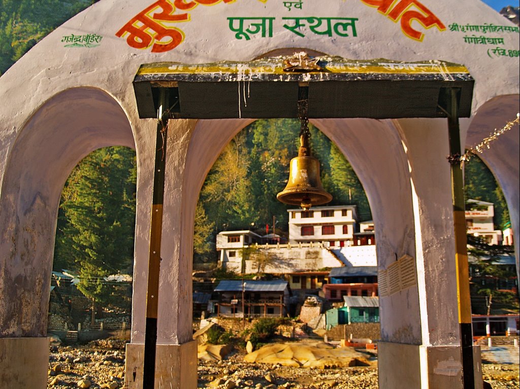 Gangotri's temple by Sem Smok