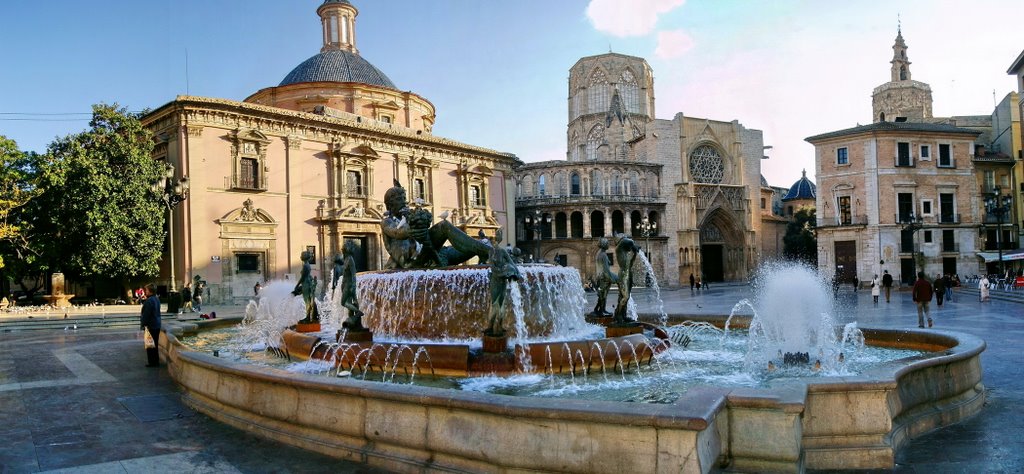 Plaza de la Virgen en Valencia by nx21