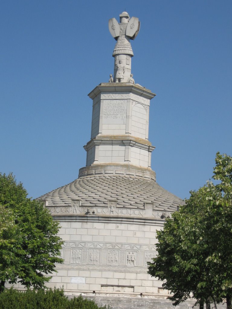 Tropaeum Traiani Monument by crisbeta2002