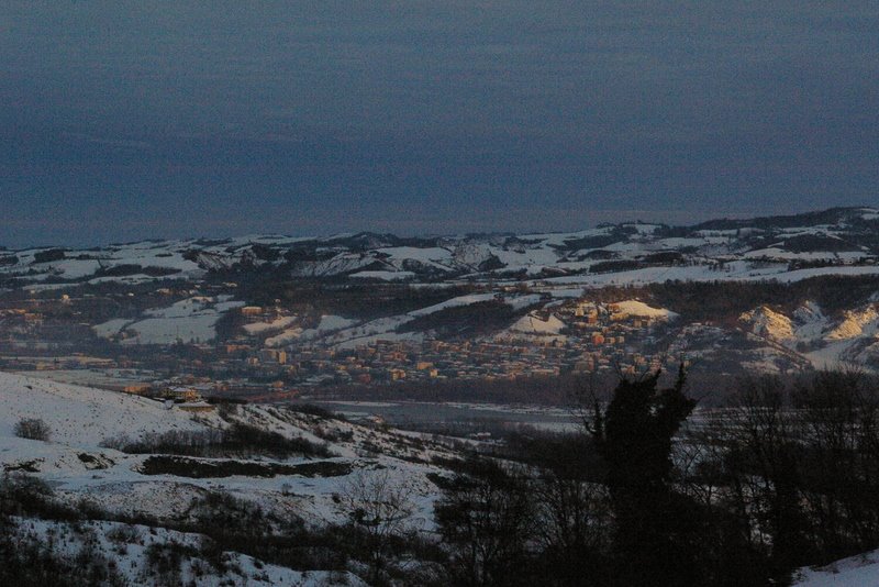 Panorama fornovo sotto la neve by giullycap18