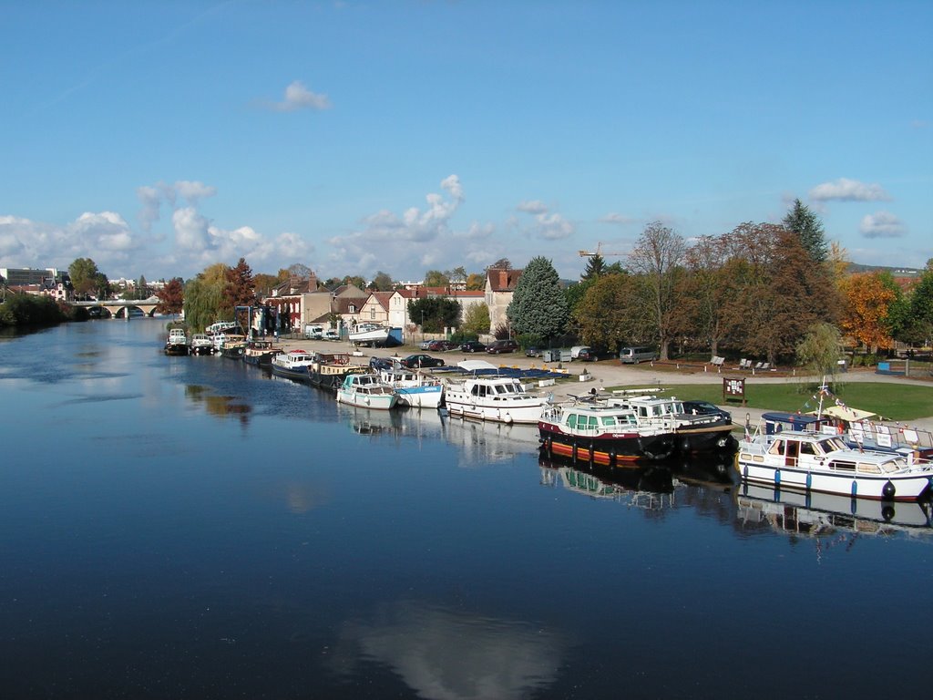 L'Yonne et le Port d'Auxerre by Aquarelle Auxerre