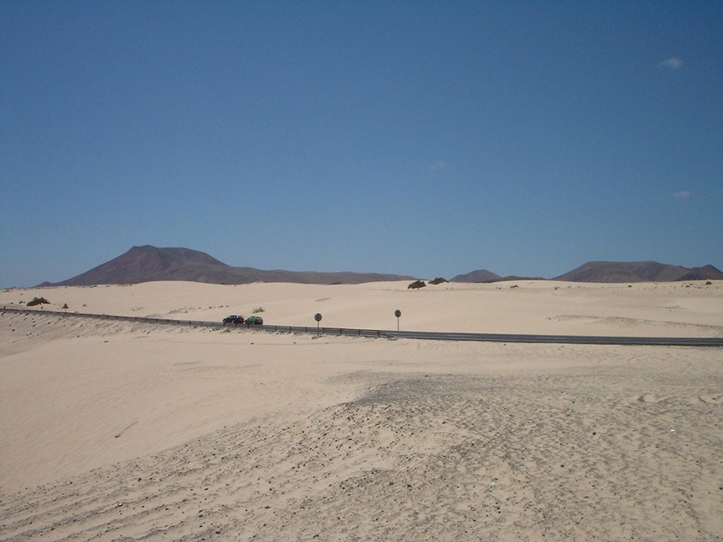 Montana Roja - Corralejo by Angelo Alessio Guerr…