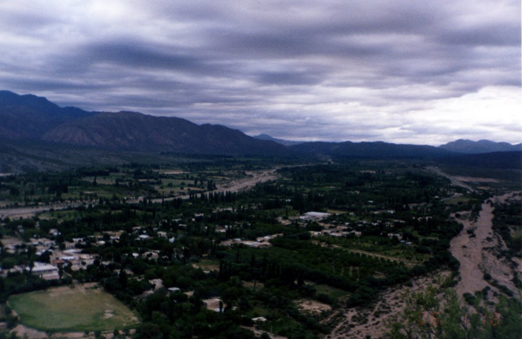 Vista Panoramica del cordón de Famatina. (Famatina, La Rioja) by Fernando Mantese