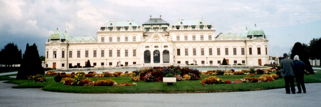 Belvedere, Vienna, Austria. by André Bonacin