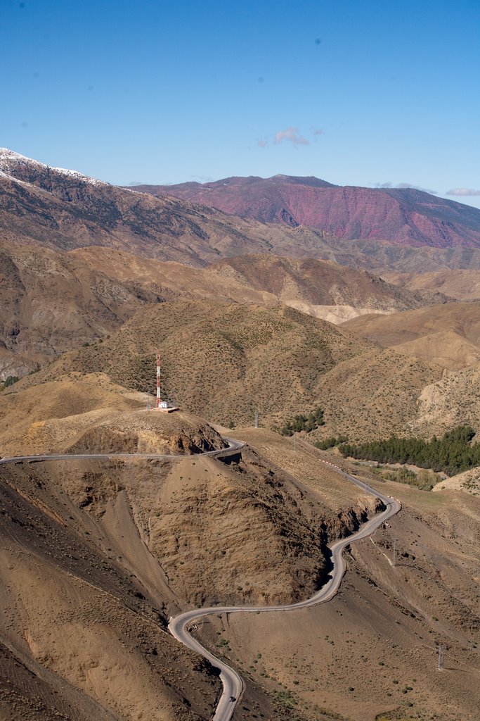 Switchback road by andrewknots