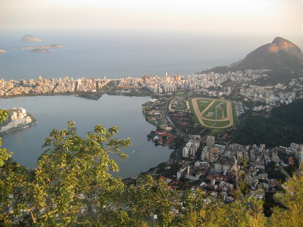 La lagune et Ipanema (vue du Corcovado) by Boguet Romain