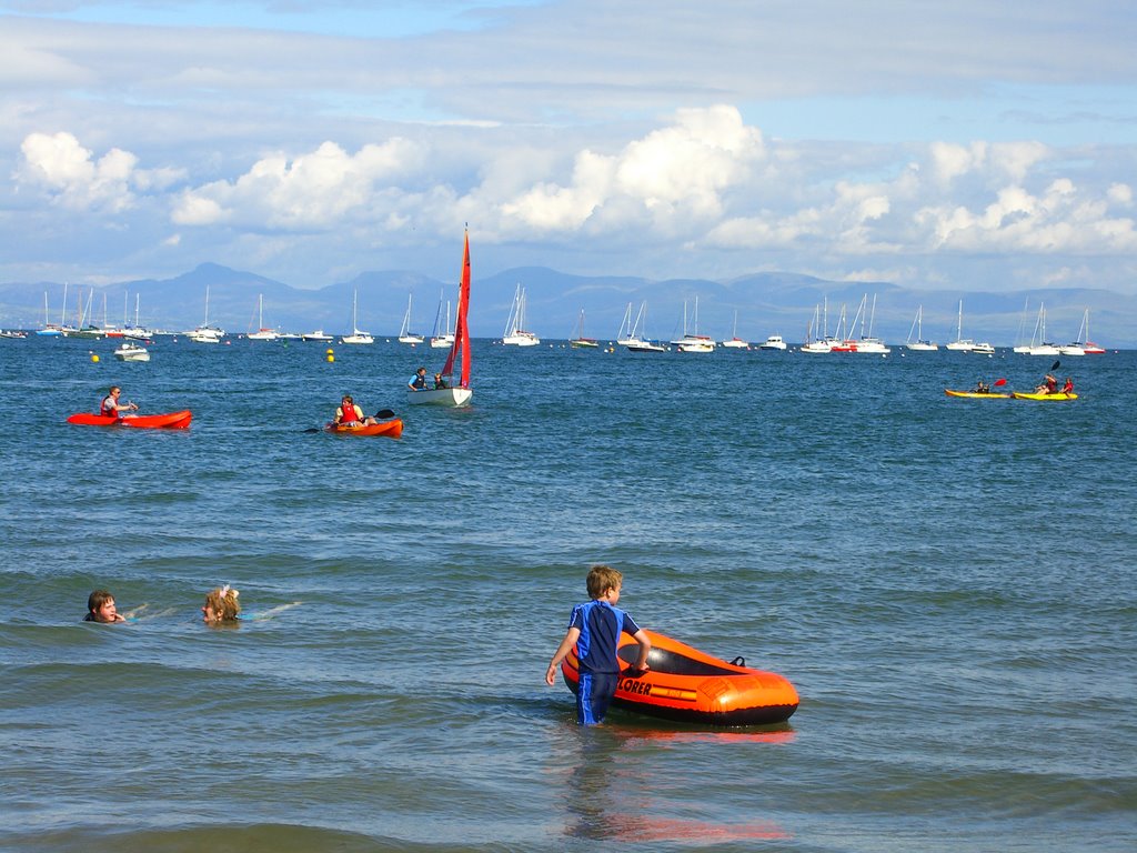 Abersoch Sea by Elliot  Lewis