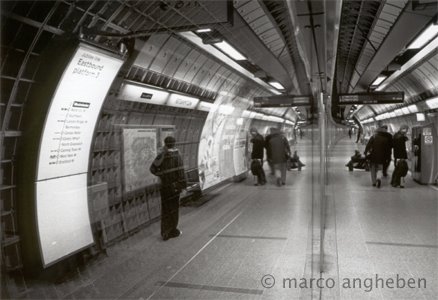 Jubilee line metro station by marco angheben