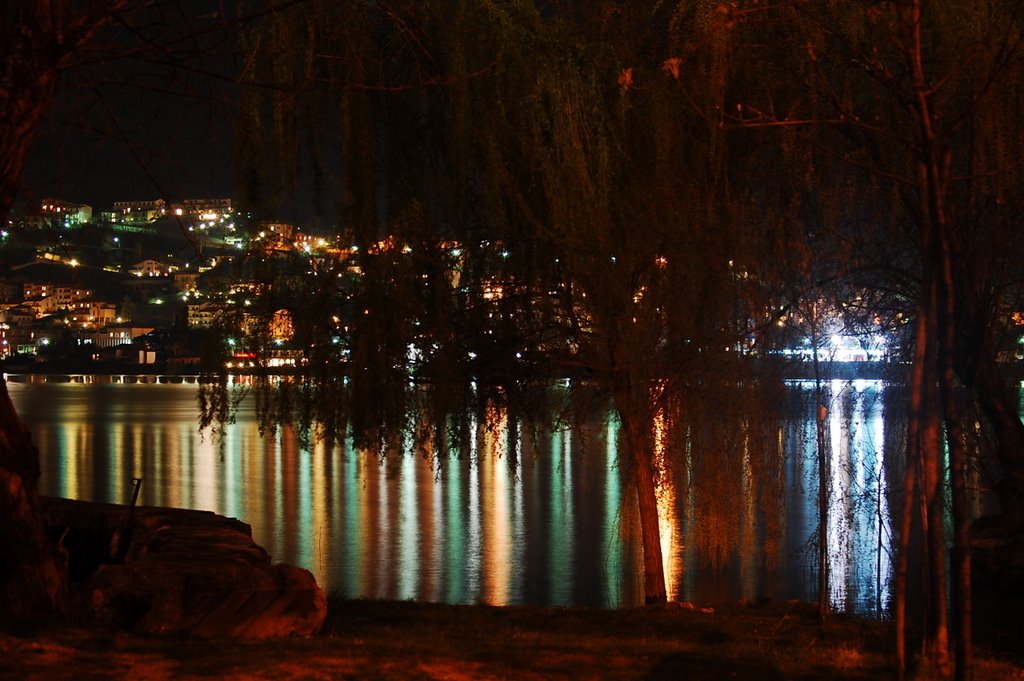 Lake at night by rafi76