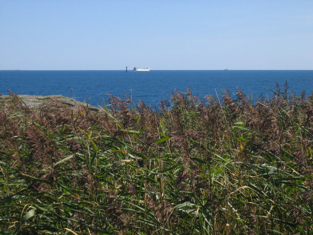 Trubaduren lighthouse view from Vinga by Mats Pegelow