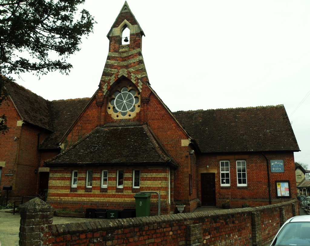 St Mary's Centre, Haddenham by farmbrough