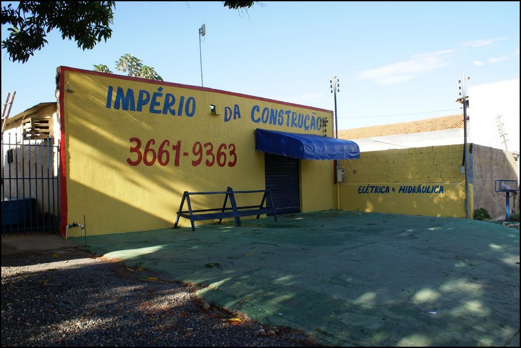 Império da Construção no Residencial Coxipó by Nélio Oliveira