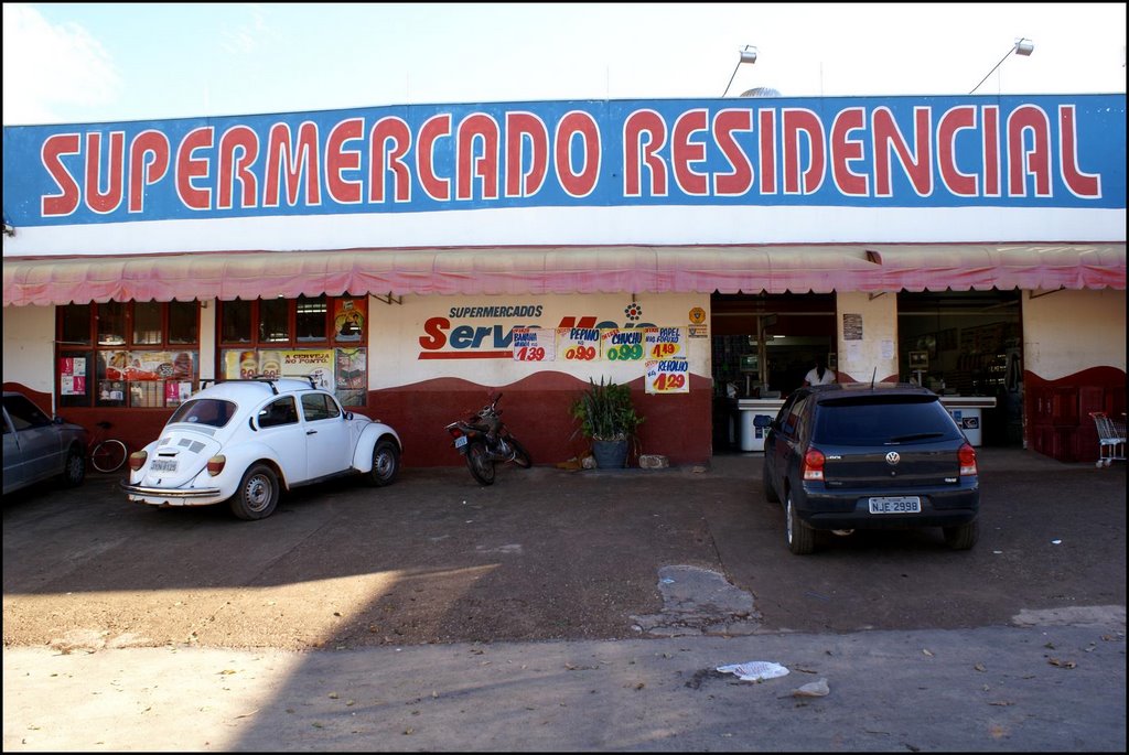 Supermercado Residêncial do Residencial Coxipó by Nélio Oliveira