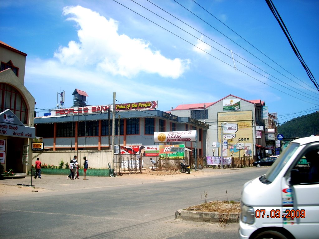 Nuwaraeliya by Saman Jayawardene