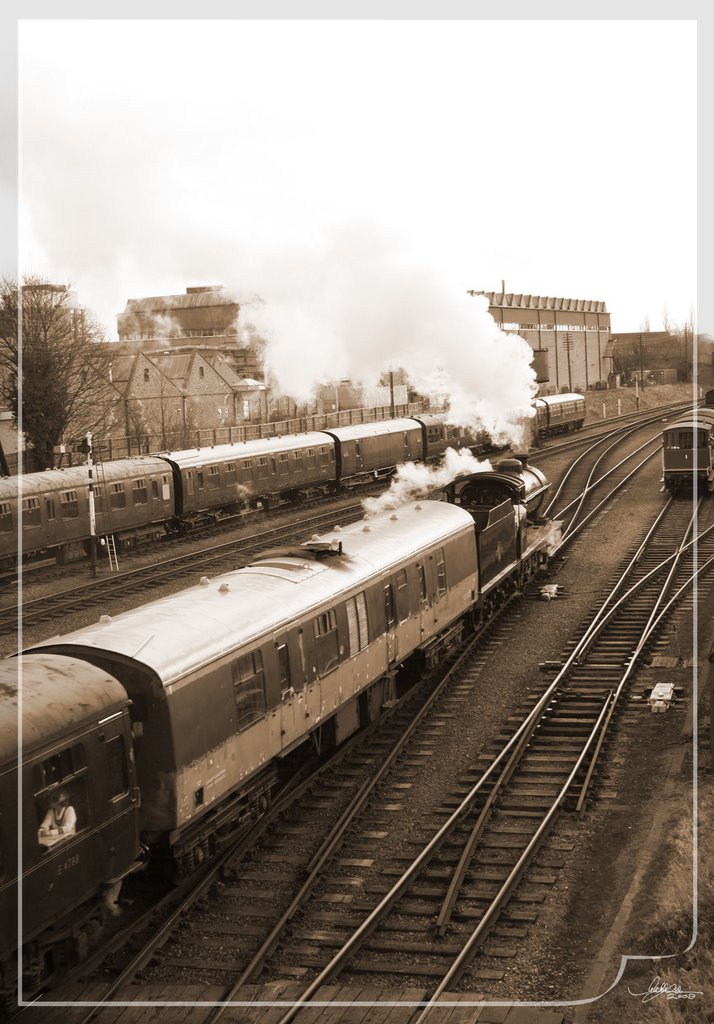 Great Central Railway - Loughborough by [makkahidia]