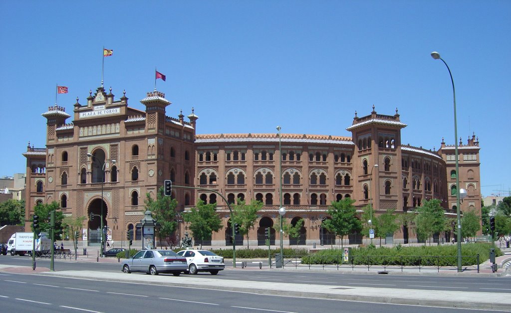 Plaza de toros Las Ventas (Madrid)h2go by hhgarnica