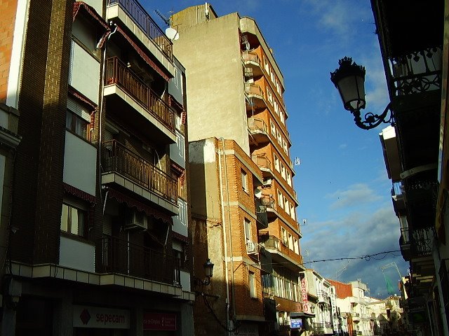 Edificio más alto, Almadén. España. by VíctorPuertollano(E)