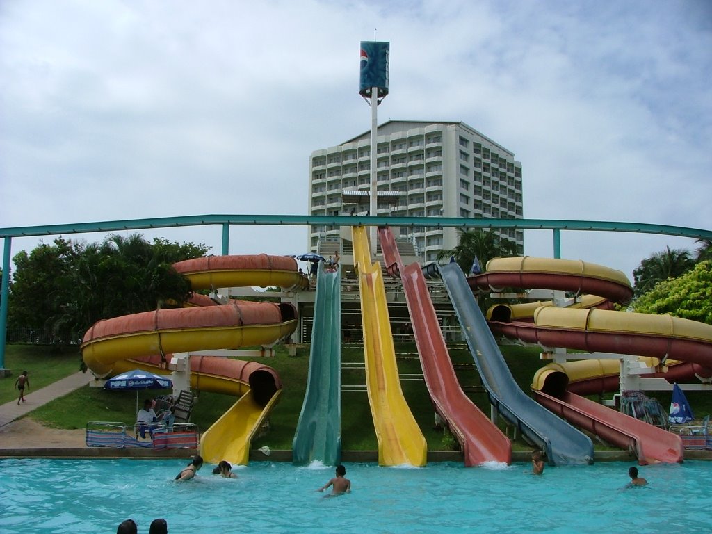 Big Slider,Water Park, Pattaya Park Resort, Jomtien by nayton