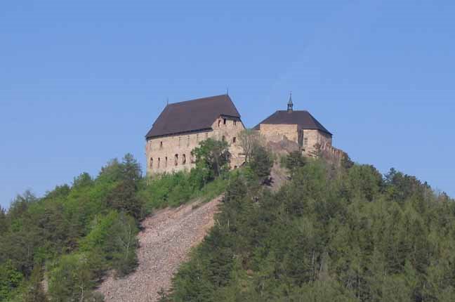 Hrad Točník - z hradu Žebrák by rastr