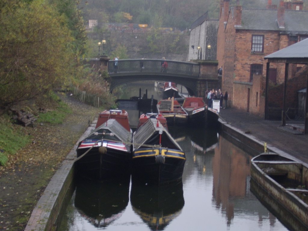 Dudley Canal - Black Country Museum by Alan Haynes