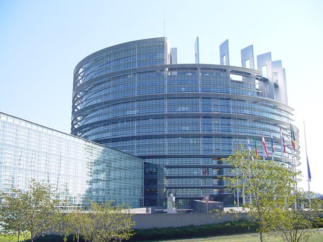 Parlement européen by Jaya Mee