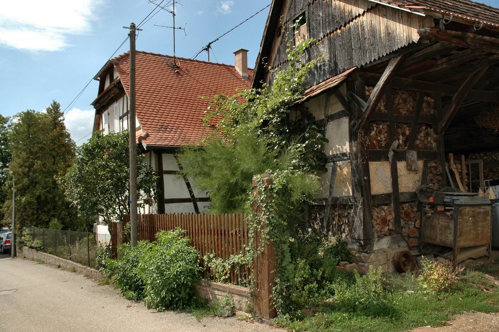 Maison et grange Alsacienne à colombage by Mathieu ROHÉ