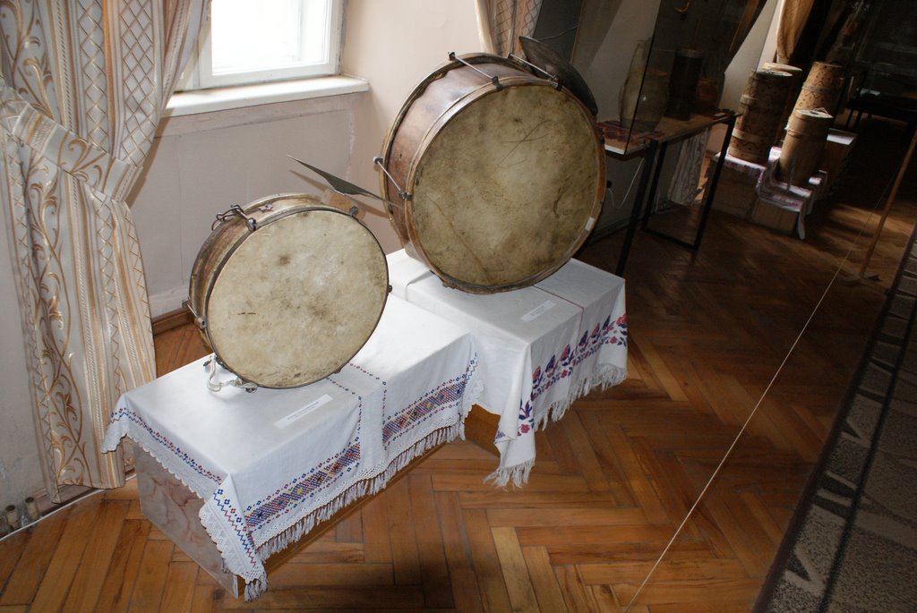 Traditional Ukrainian Drums by Dmitriy Tkachenko