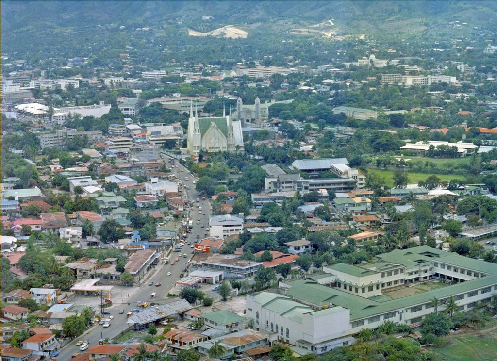 CIC (Colegio dela Inmaculada Concepcion), Cebu City, Philippines by Fred B. Umabong