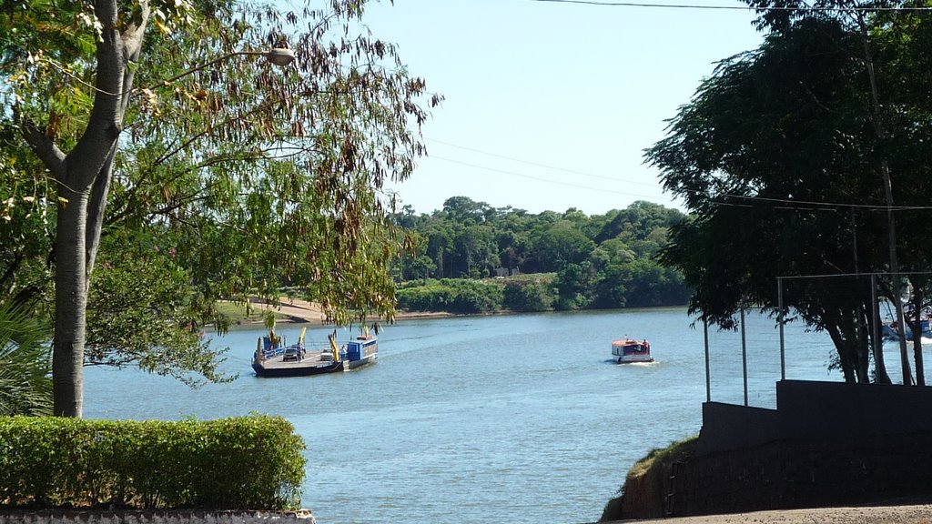 Rio Uruguai, Porto Xavier, RS by Ubirajara Buddin Cruz