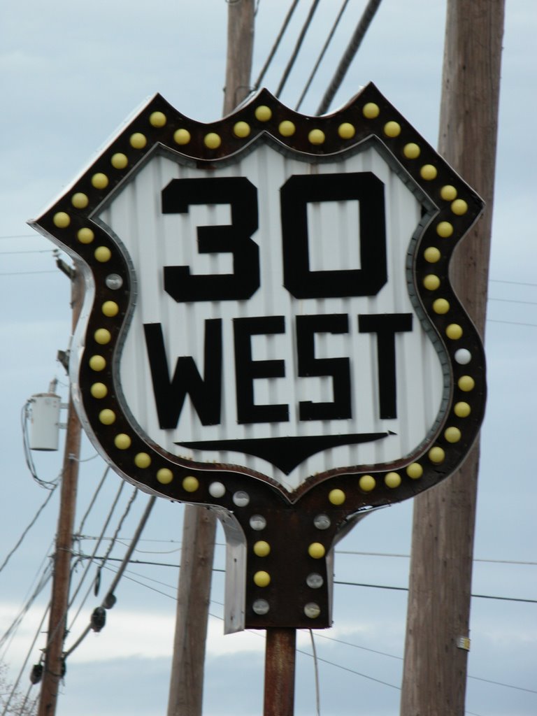 30 West Sign, on the Lincoln Highway (U.S. Route 30), Seven Stars, Pennsylvania by Seven Stars