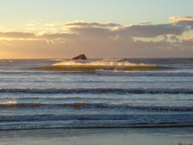 Surfing Murinho (Lagoinha) by Sergio Luiz Aki