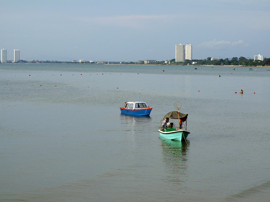 Bang Sa-re Bay :: อ่าวบางเสร่ by WiJarn