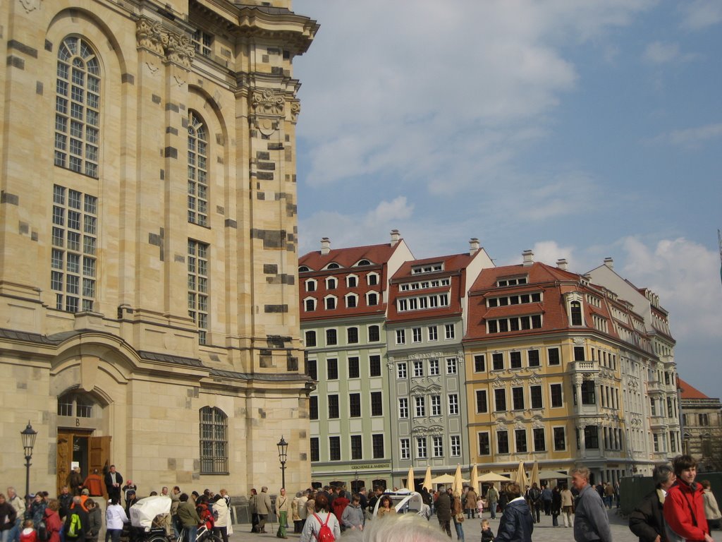 An der Frauenkirche by L.Langer