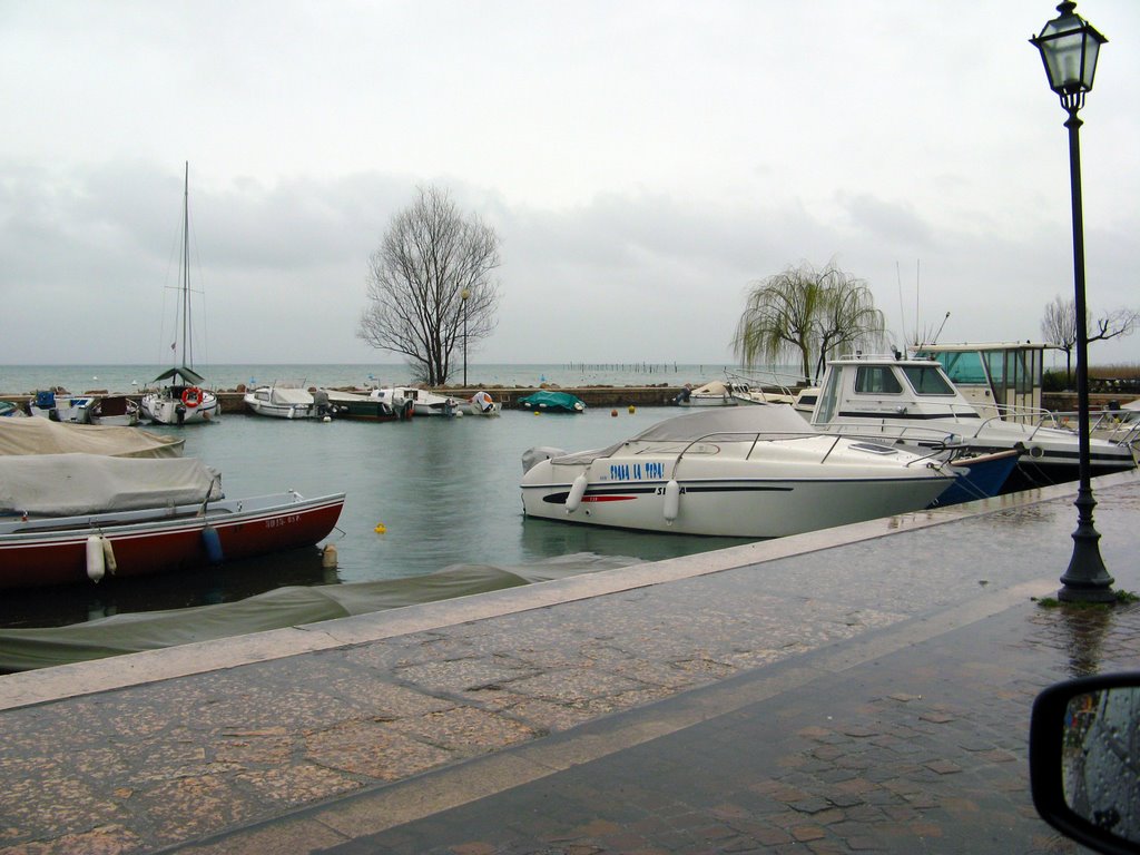 Località Campanello Peschiera VR by Adriano Dalla Mura