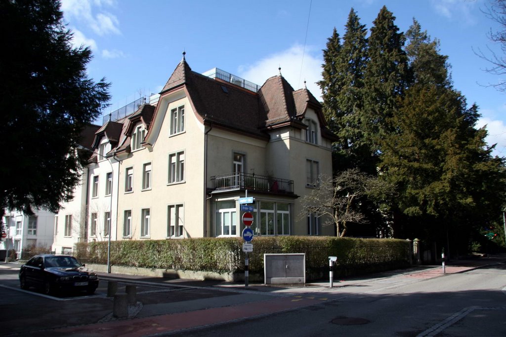 Wohnhaus Ecke Jupiterstrasse Freiestrasse by vodua