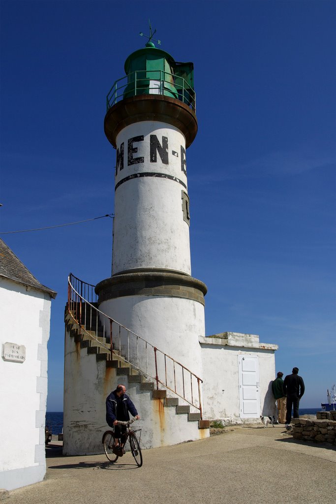 Le phare Men Brial by eloleo