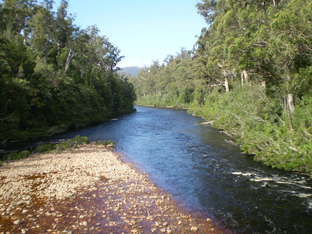 Huon River by VladROM