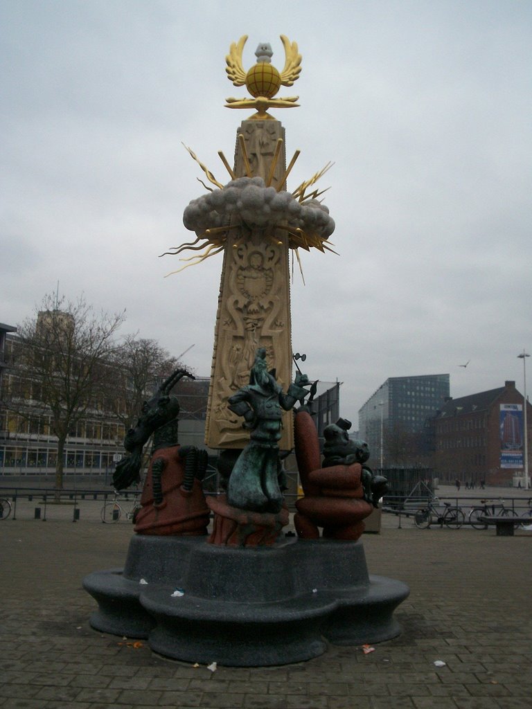 Maarten Toonder Monument by Tommy Quist